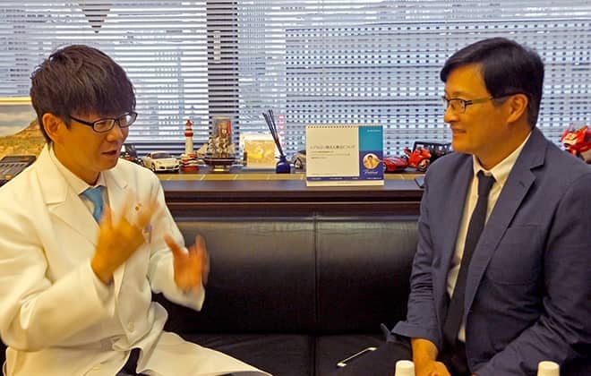Dr.Peter Huang と藤井院長